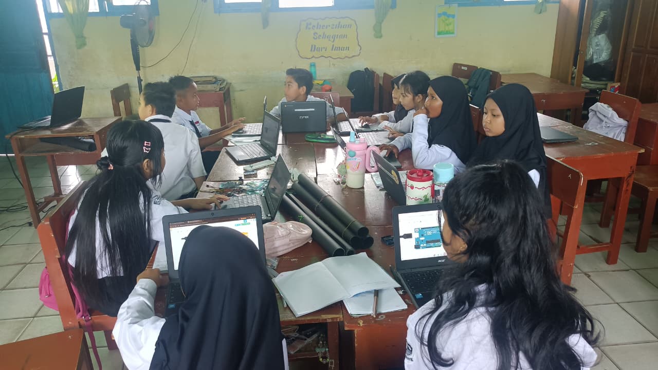 Pembuatan Project Smart Parking Simpang 5 Pendopo
